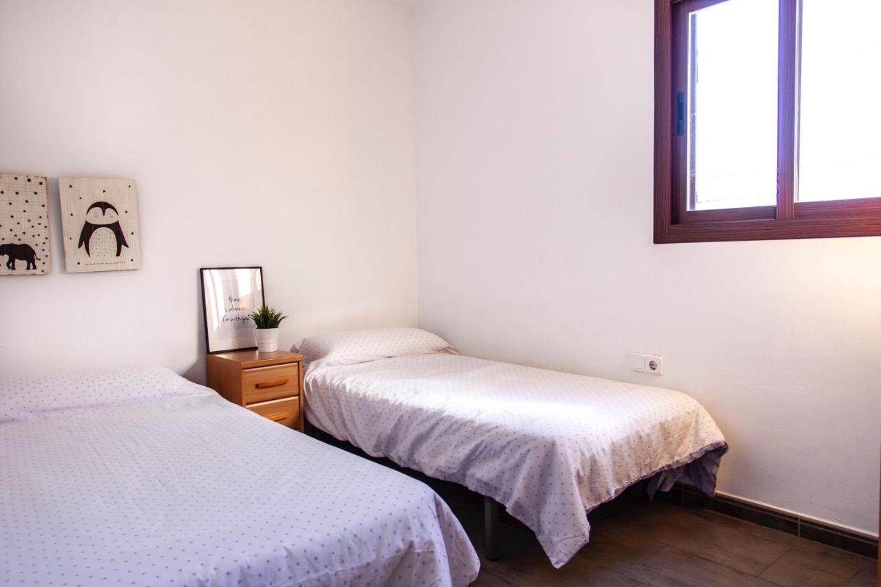 Apartamento A 50 Metros De La Playa, Luminoso Y Acogedor Oliva Exterior photo