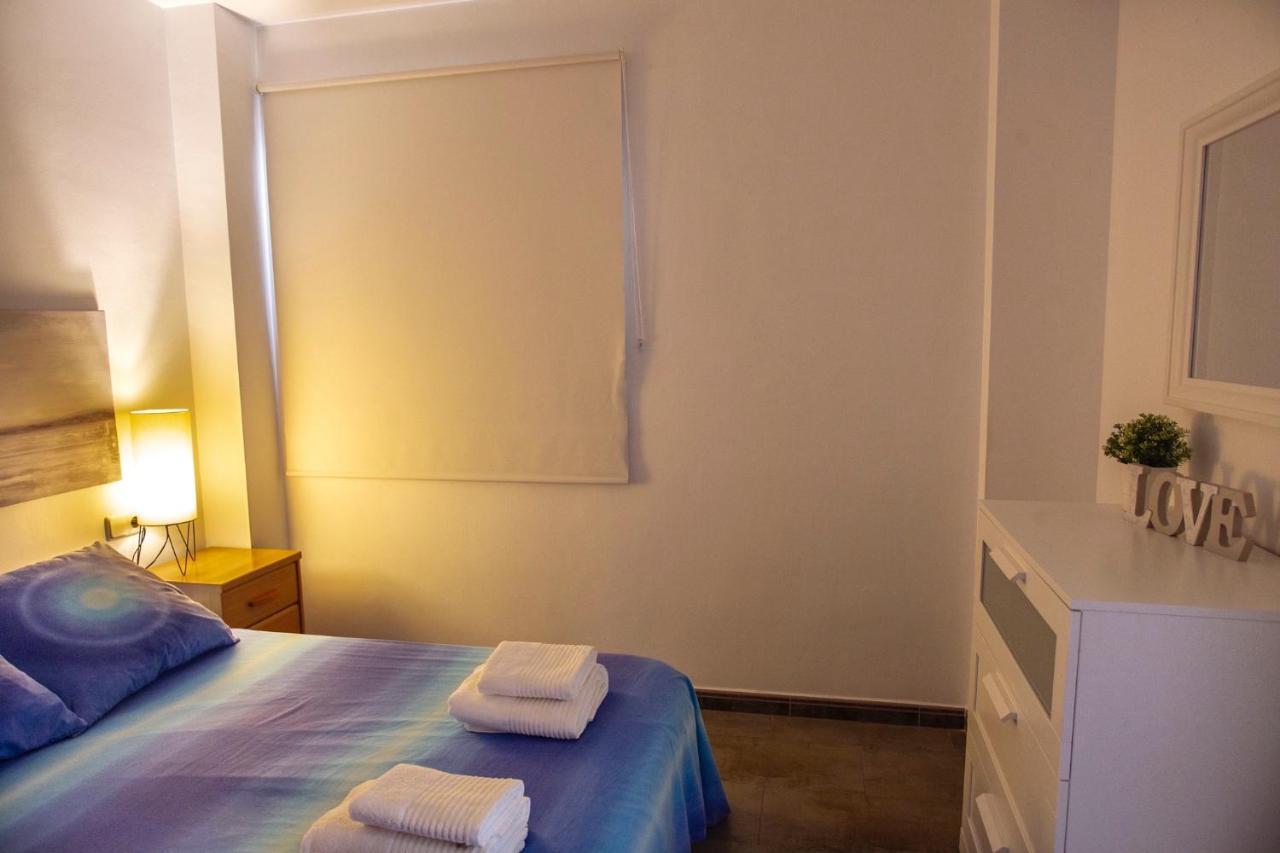 Apartamento A 50 Metros De La Playa, Luminoso Y Acogedor Oliva Exterior photo